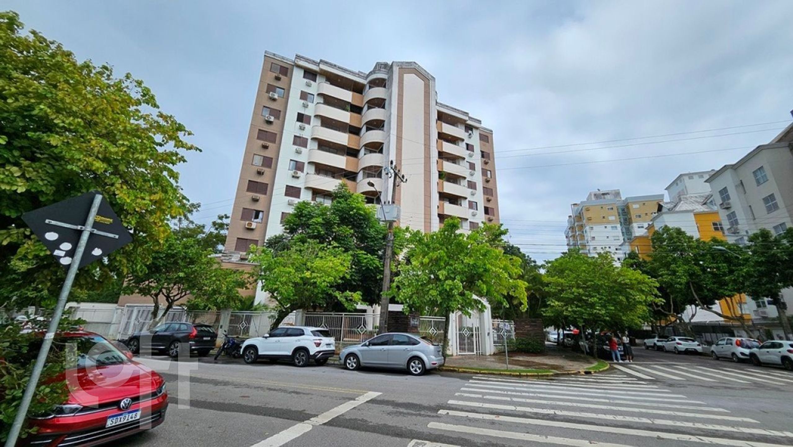 Apartamento à venda em Itacorubi com 62 m², 2 quartos, 1 suíte, 1 vaga