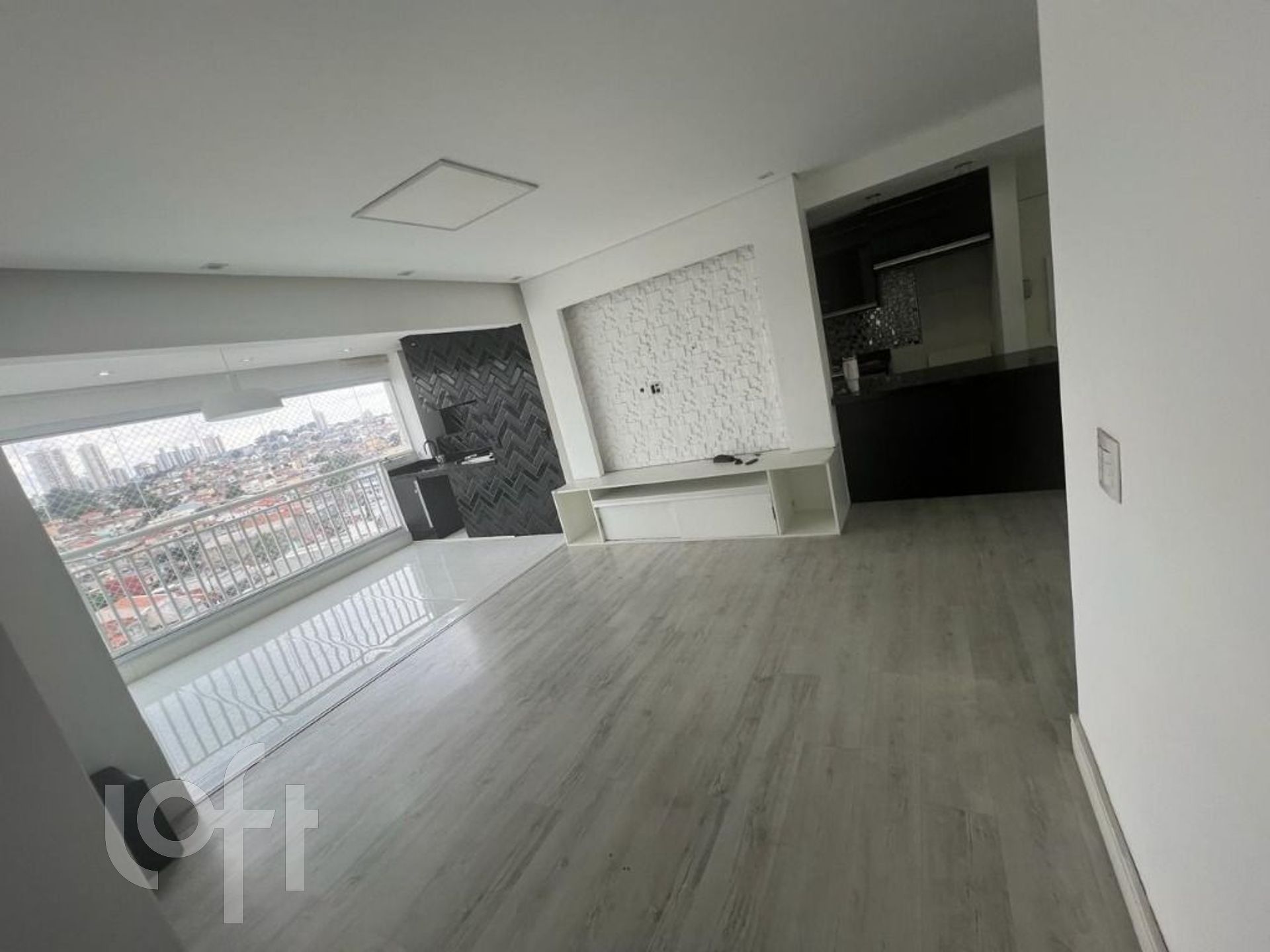 Apartamento à venda com 2 quartos, 85m² - Foto 1