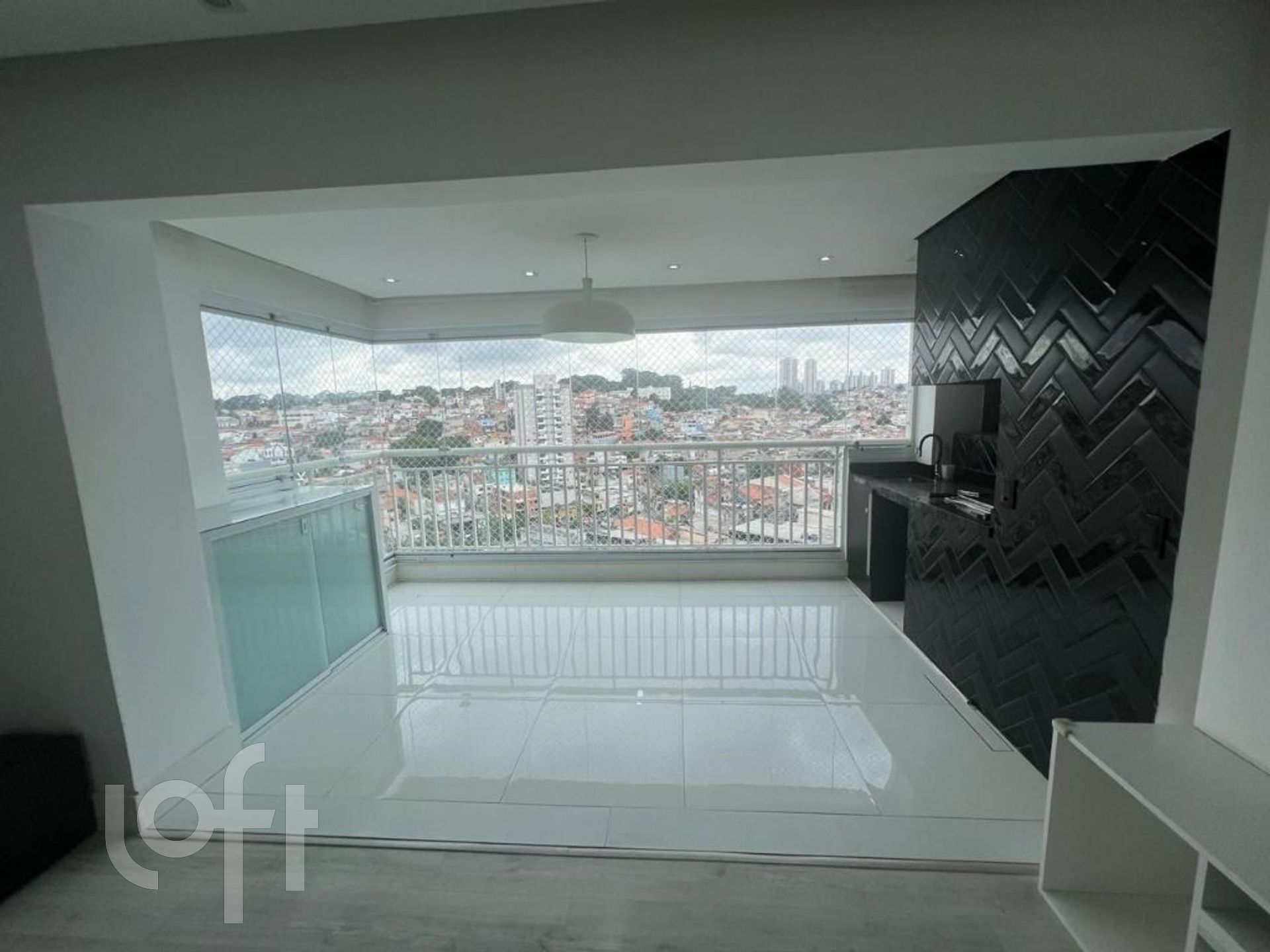 Apartamento à venda com 2 quartos, 85m² - Foto 4