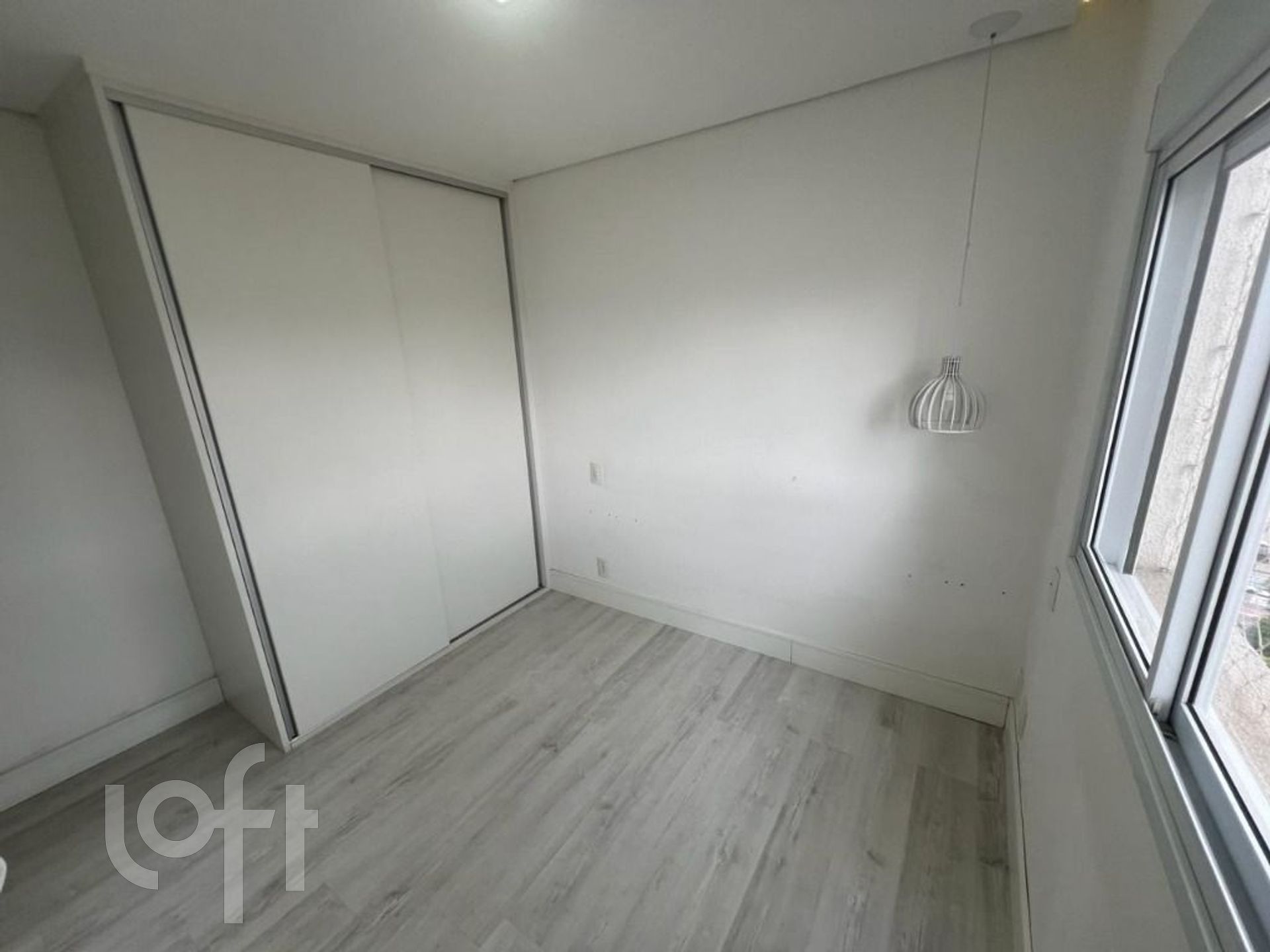 Apartamento à venda com 2 quartos, 85m² - Foto 17