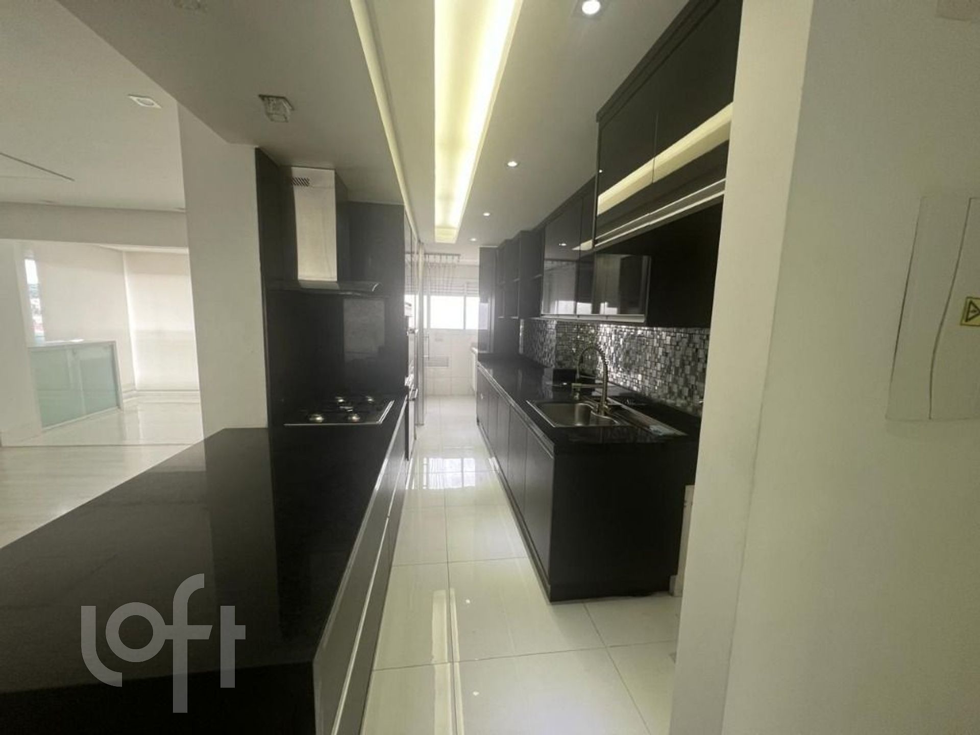 Apartamento à venda com 2 quartos, 85m² - Foto 16