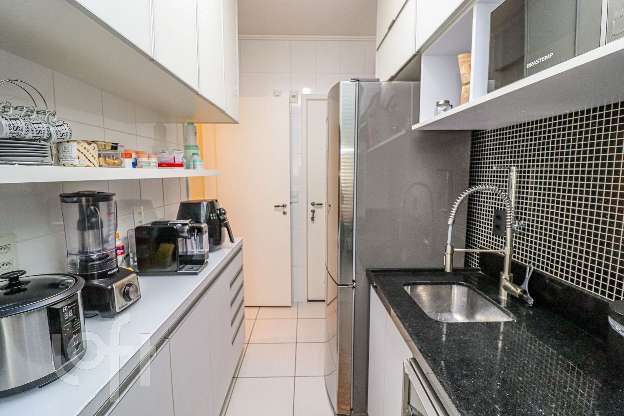 Apartamento à venda com 2 quartos, 86m² - Foto 14