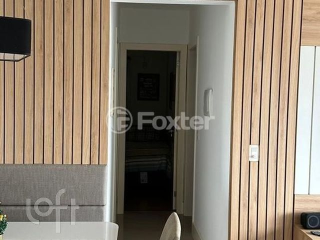 Apartamento com 68m², 2 dormitórios, 1 suíte, 2 vagas, Jardim Botânico em Porto Alegre