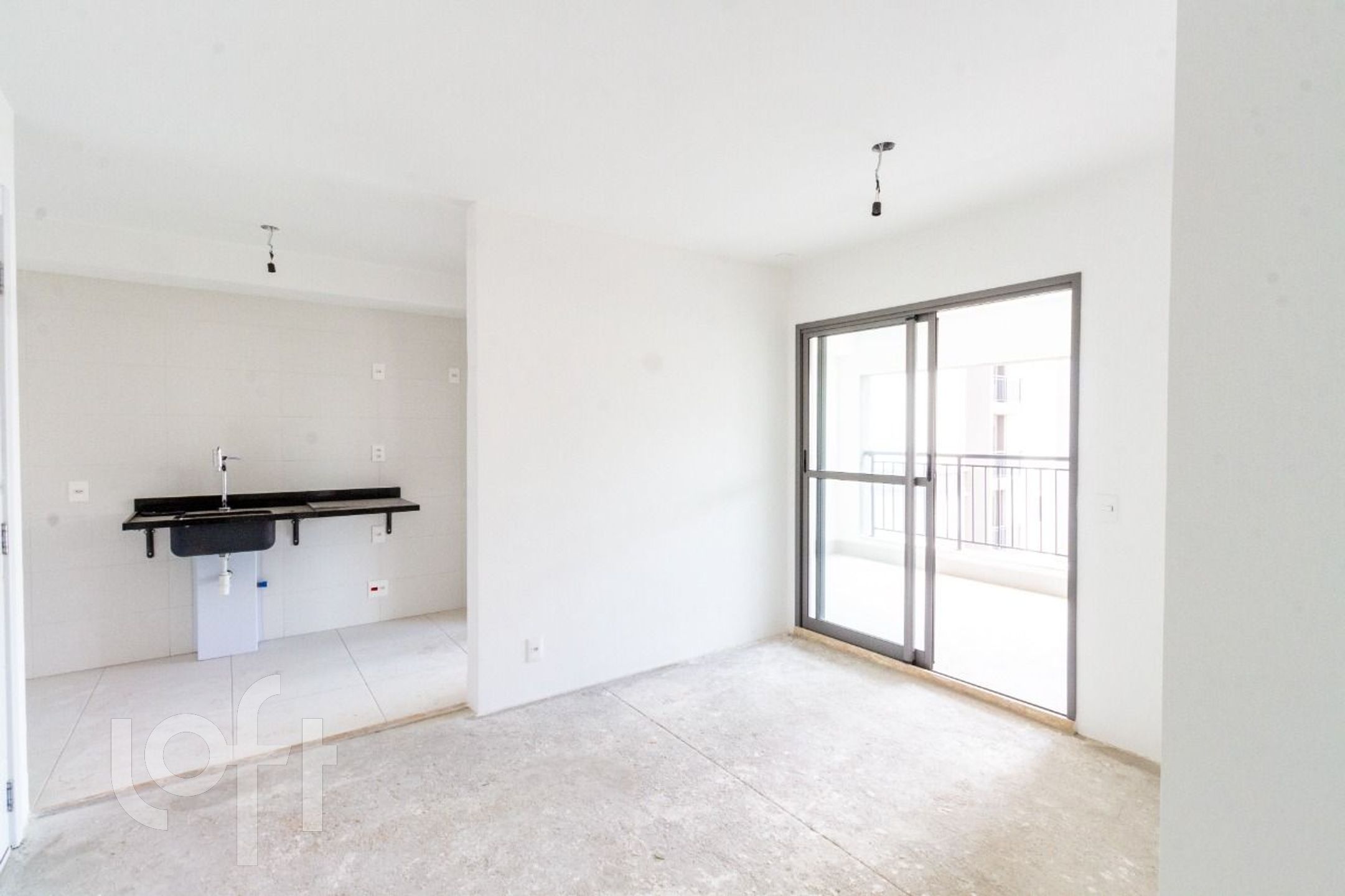 Apartamento à venda com 2 quartos, 71m² - Foto 2