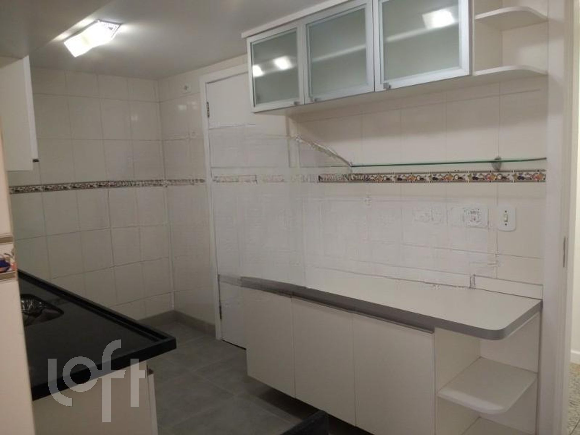 Apartamento à venda com 3 quartos, 105m² - Foto 9