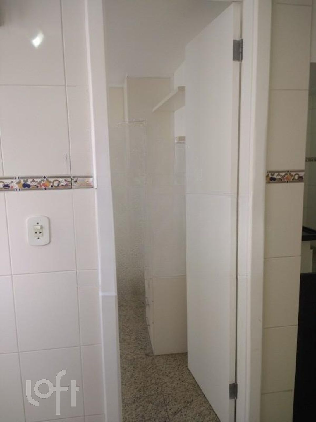 Apartamento à venda com 3 quartos, 105m² - Foto 4