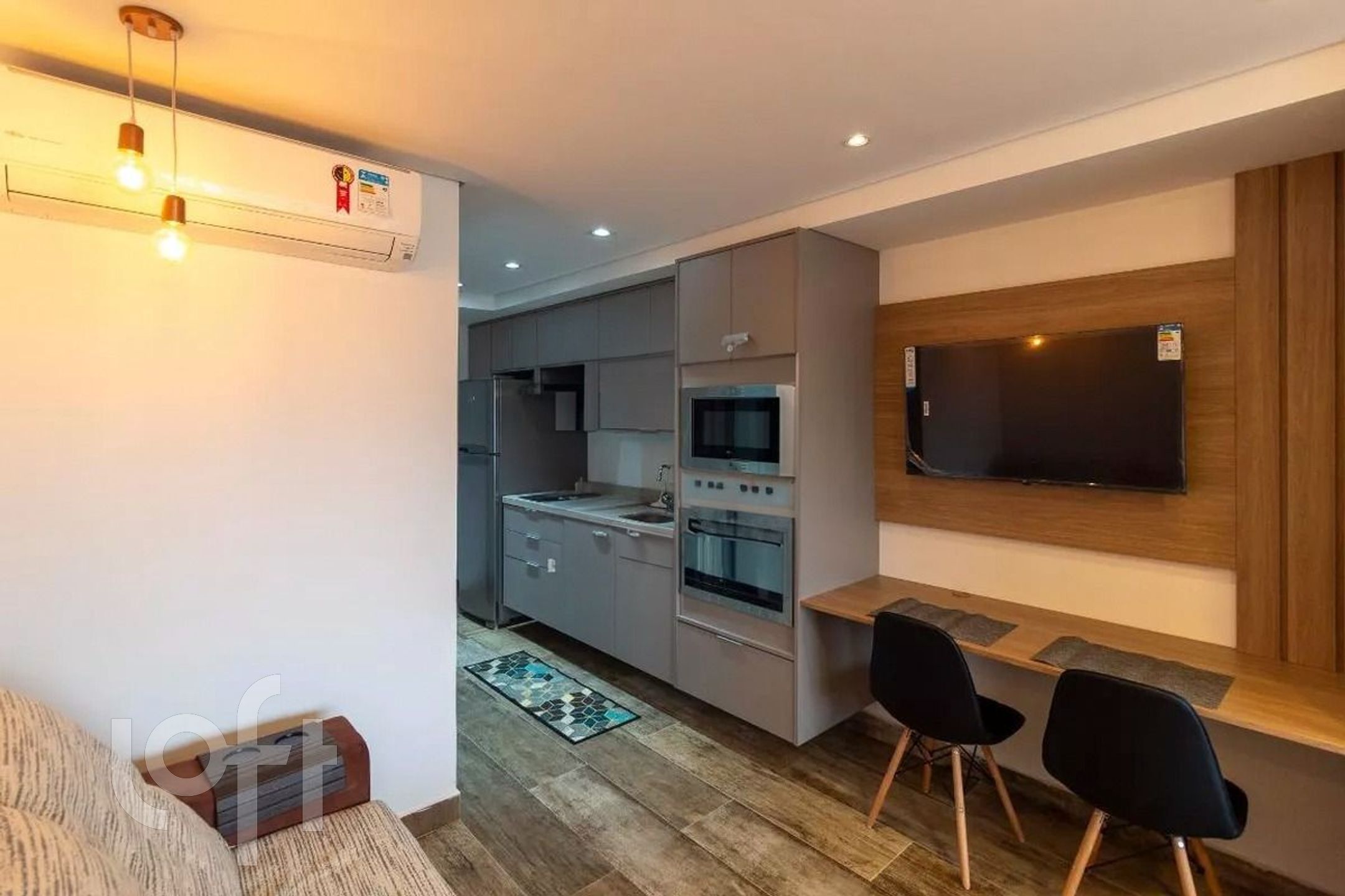 Charmoso apartamento na Vila Cordeiro