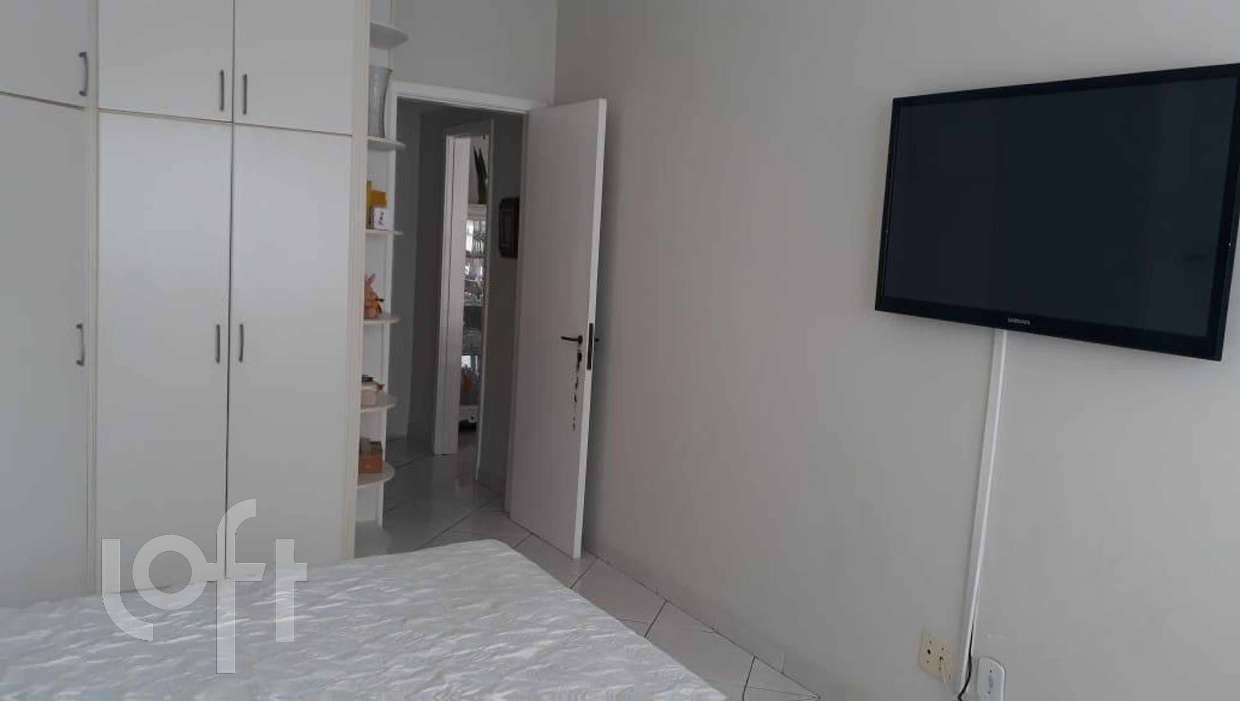 Apartamento à venda com 1 quarto, 70m² - Foto 6