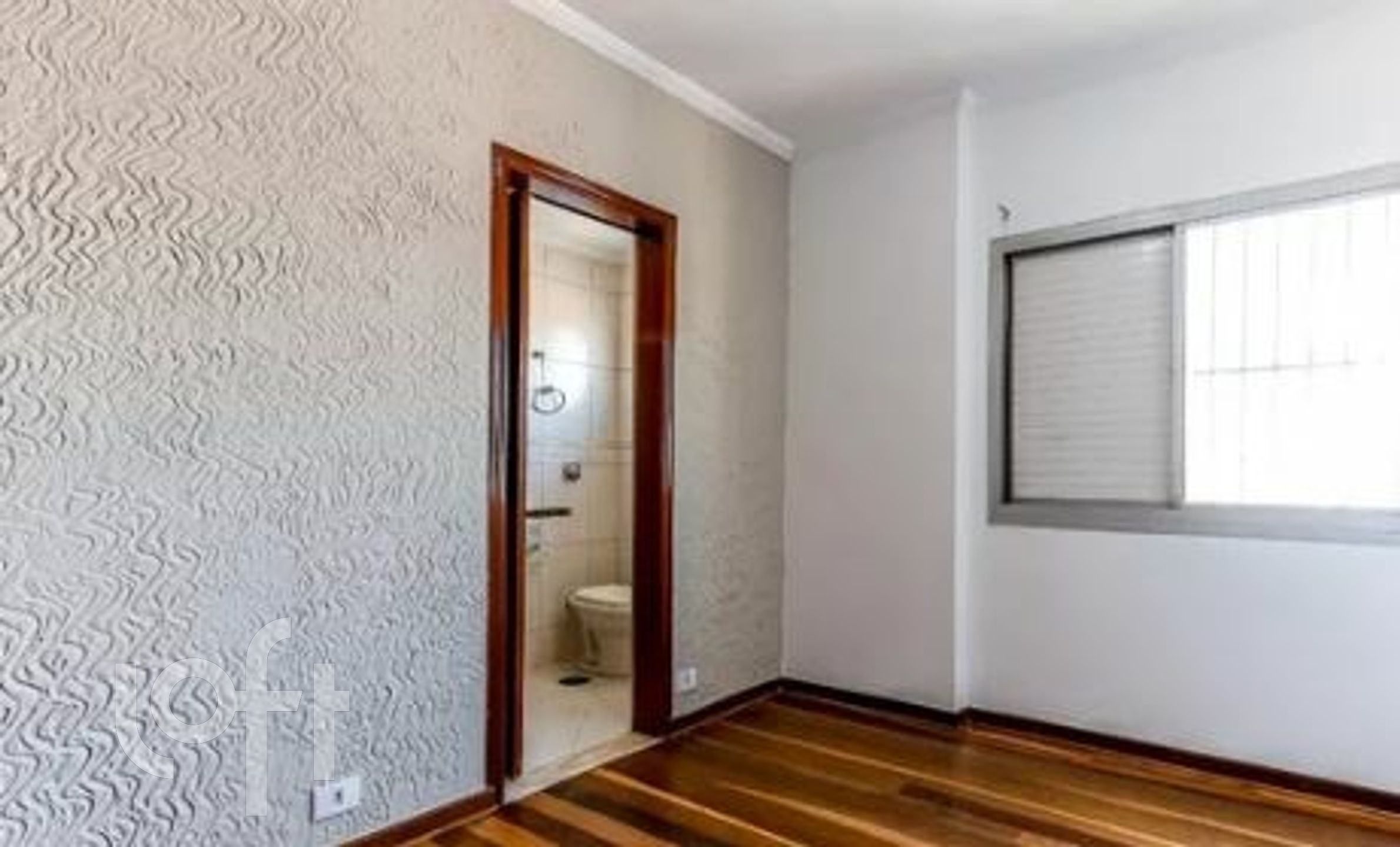 Apartamento à venda com 3 quartos, 143m² - Foto 4