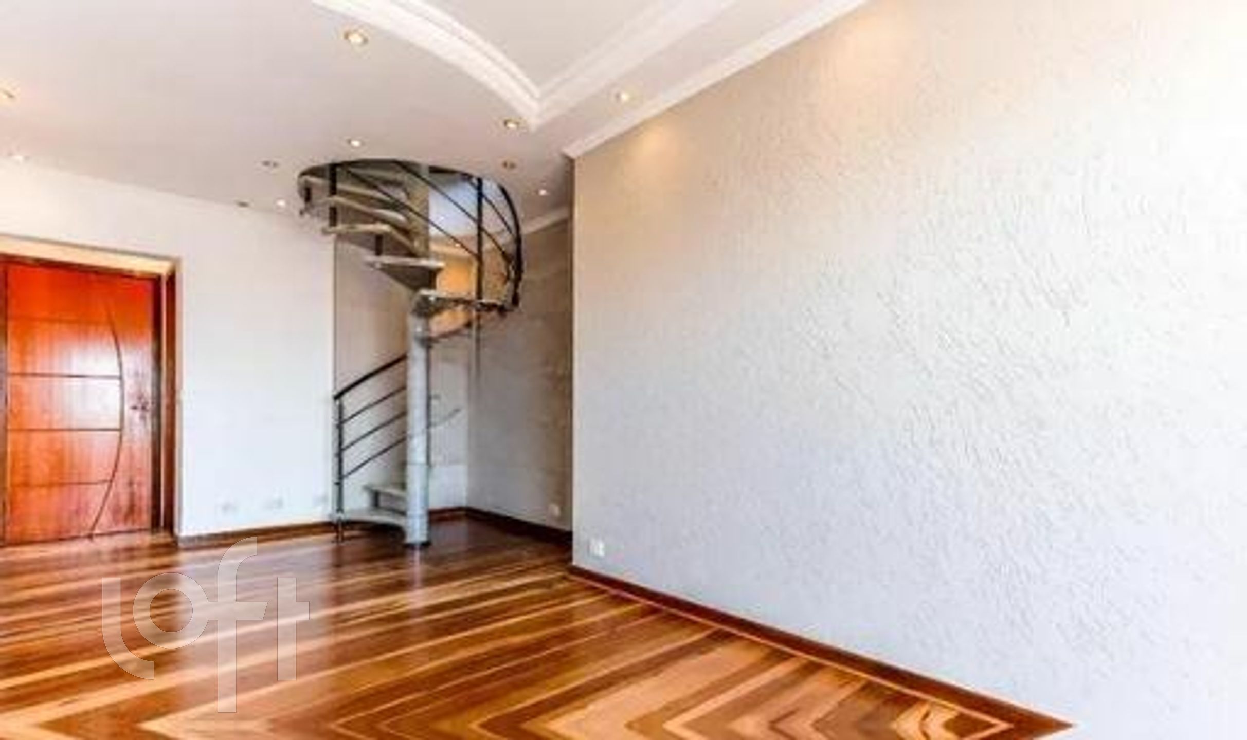 Apartamento à venda com 3 quartos, 143m² - Foto 2