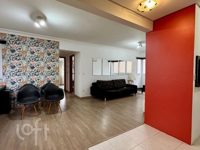 Apartamento com 79m², 2 dormitórios, 1 suíte, 2 vagas, Petrópolis em Porto Alegre
