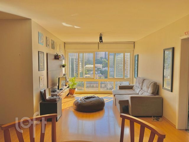 Apartamento com 115m², 3 dormitórios, 2 vagas, Bela Vista em Porto Alegre