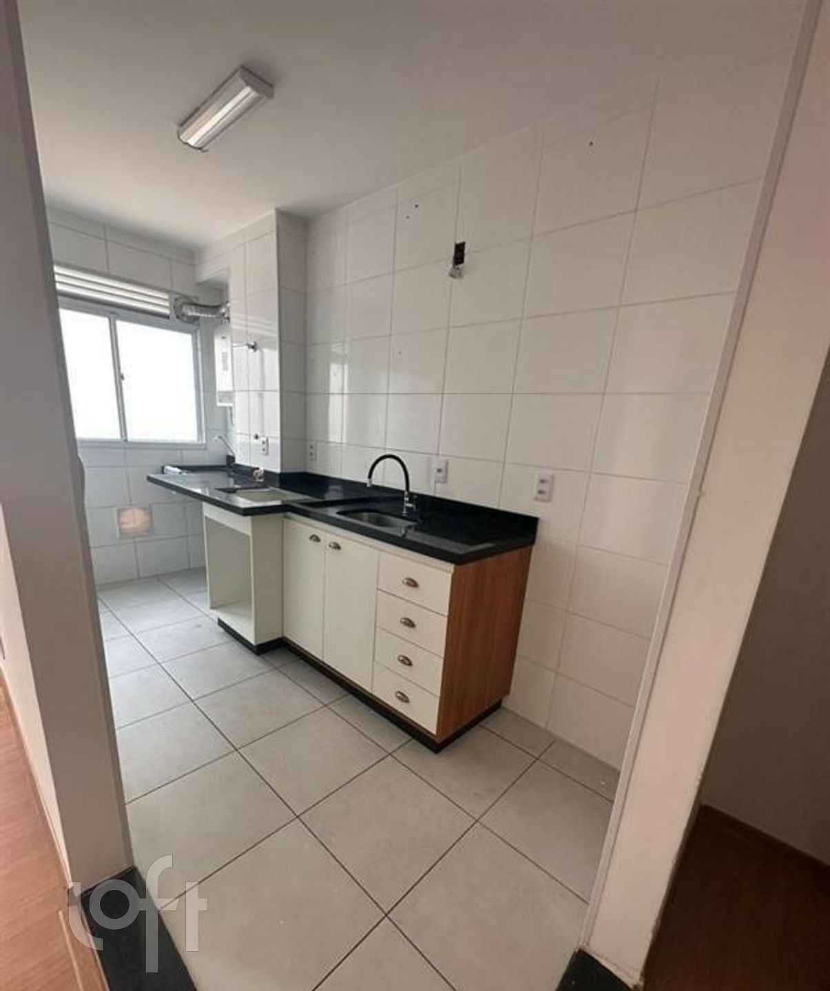 Apartamento à venda com 2 quartos, 65m² - Foto 3