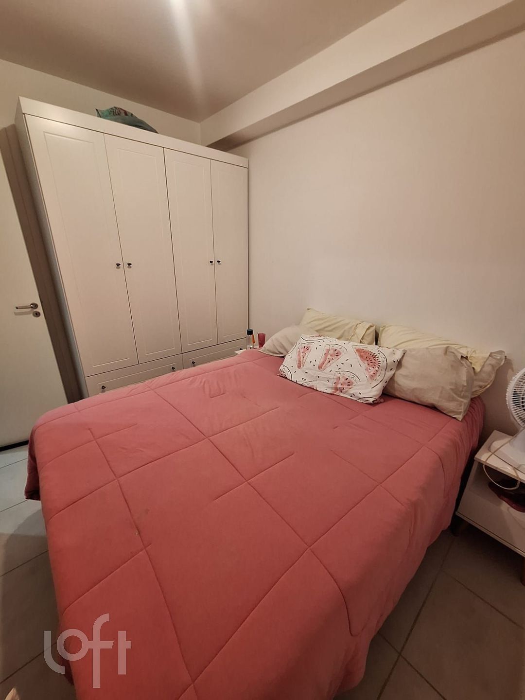 Apartamento à venda com 2 quartos, 34m² - Foto 4