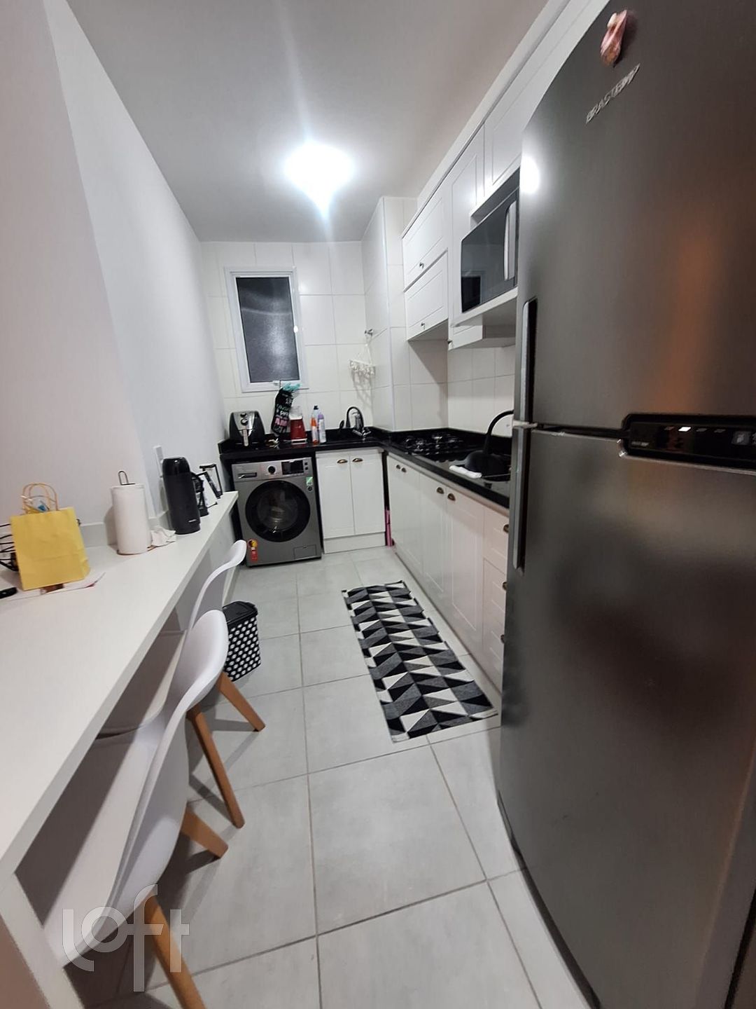 Apartamento à venda com 2 quartos, 34m² - Foto 2