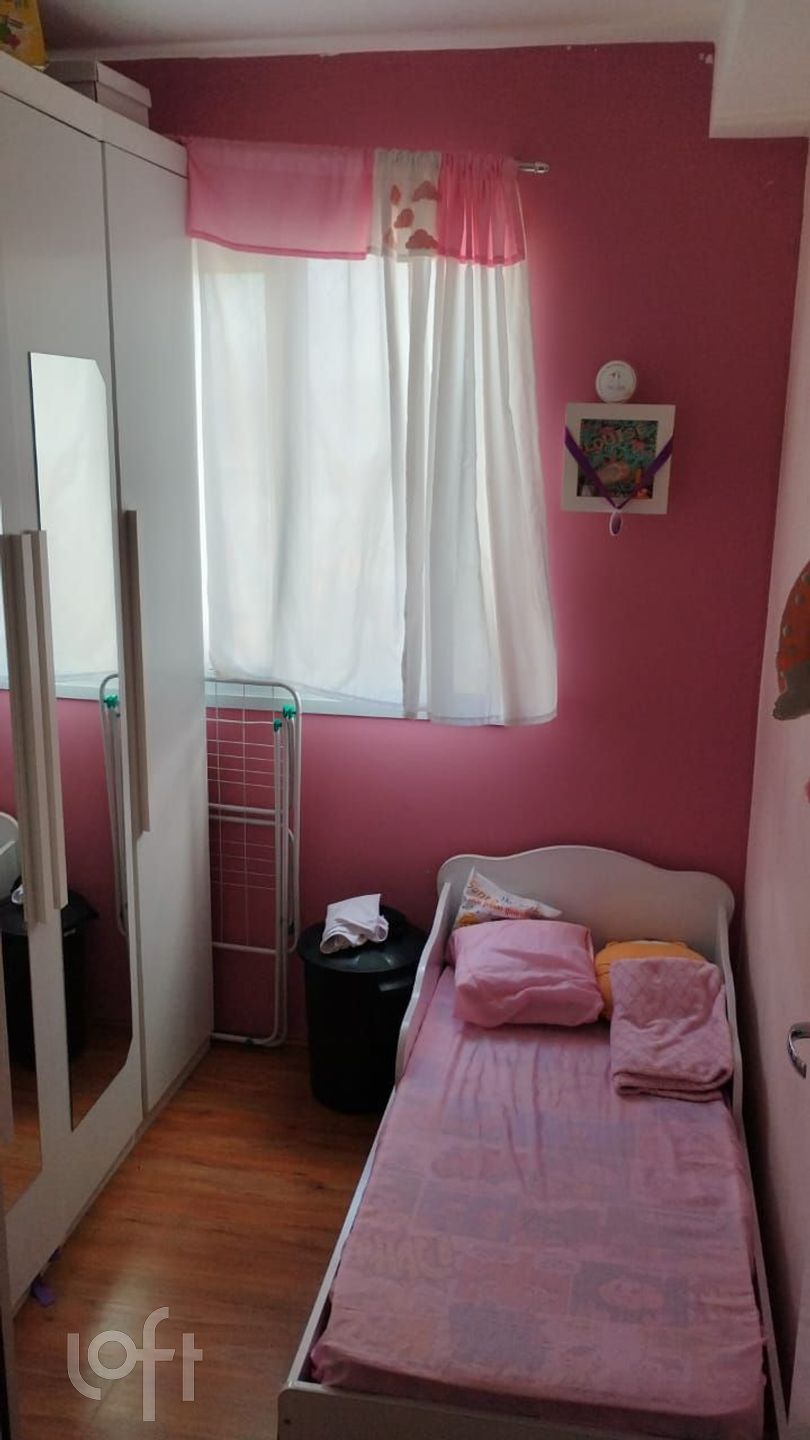 Apartamento à venda com 2 quartos, 33m² - Foto 4