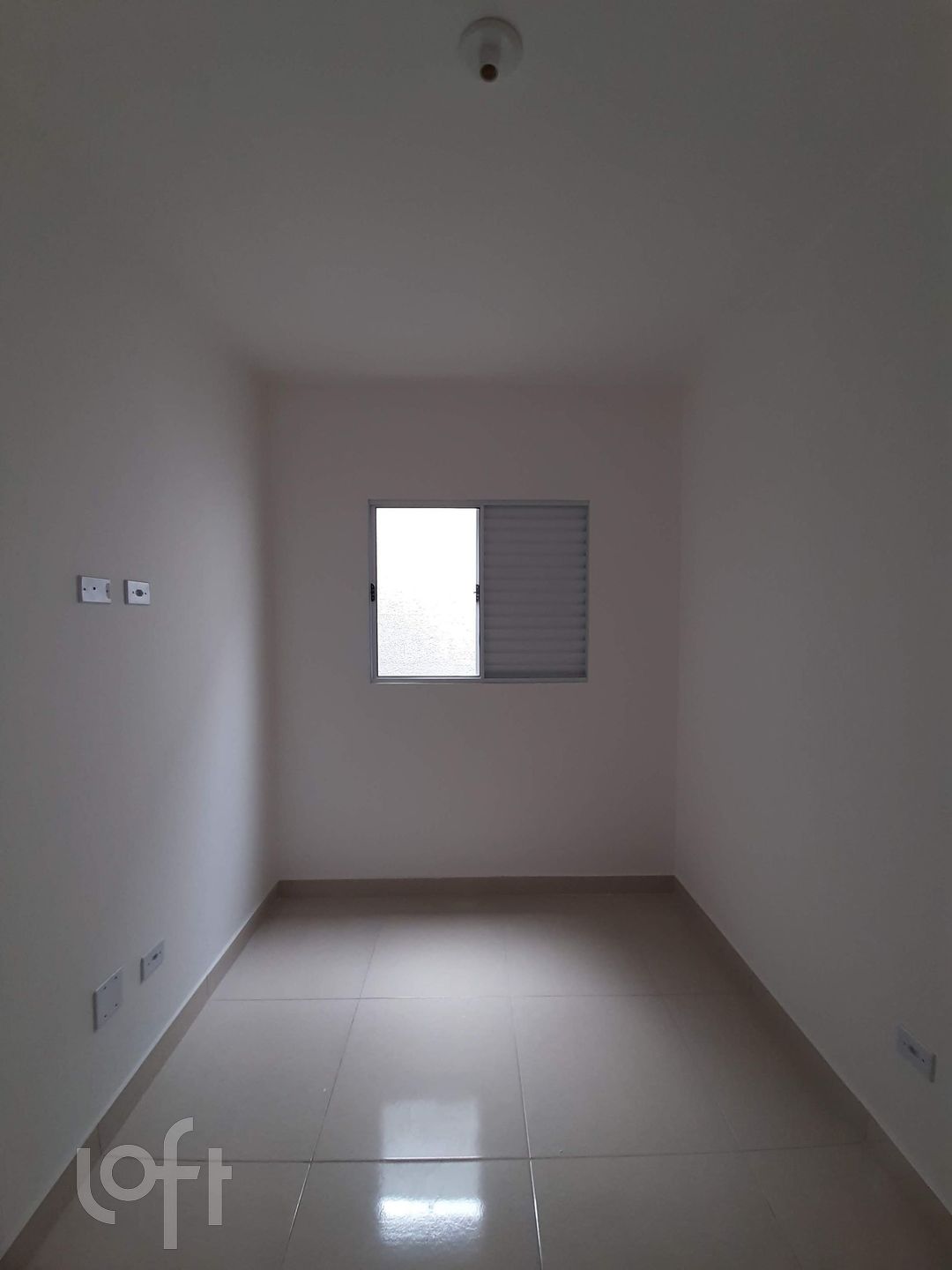 Apartamento à venda com 1 quarto, 30m² - Foto 4