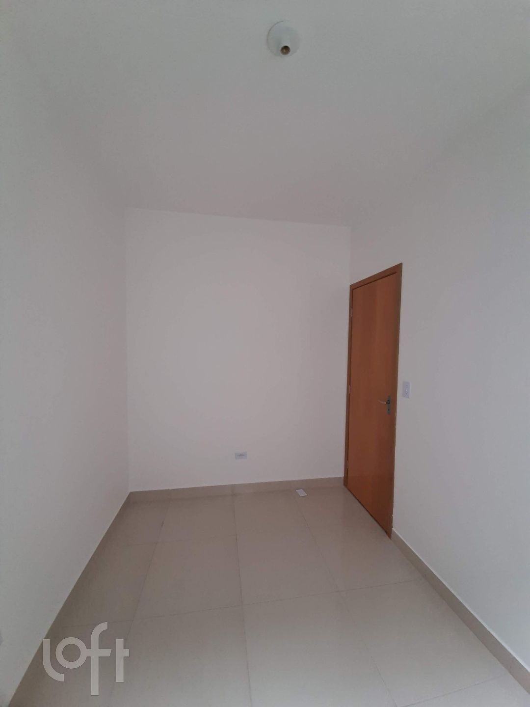 Apartamento à venda com 1 quarto, 30m² - Foto 2