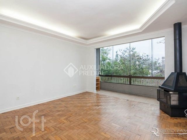 Apartamento com 69m², 3 dormitórios, 1 vaga, Petrópolis em Porto Alegre