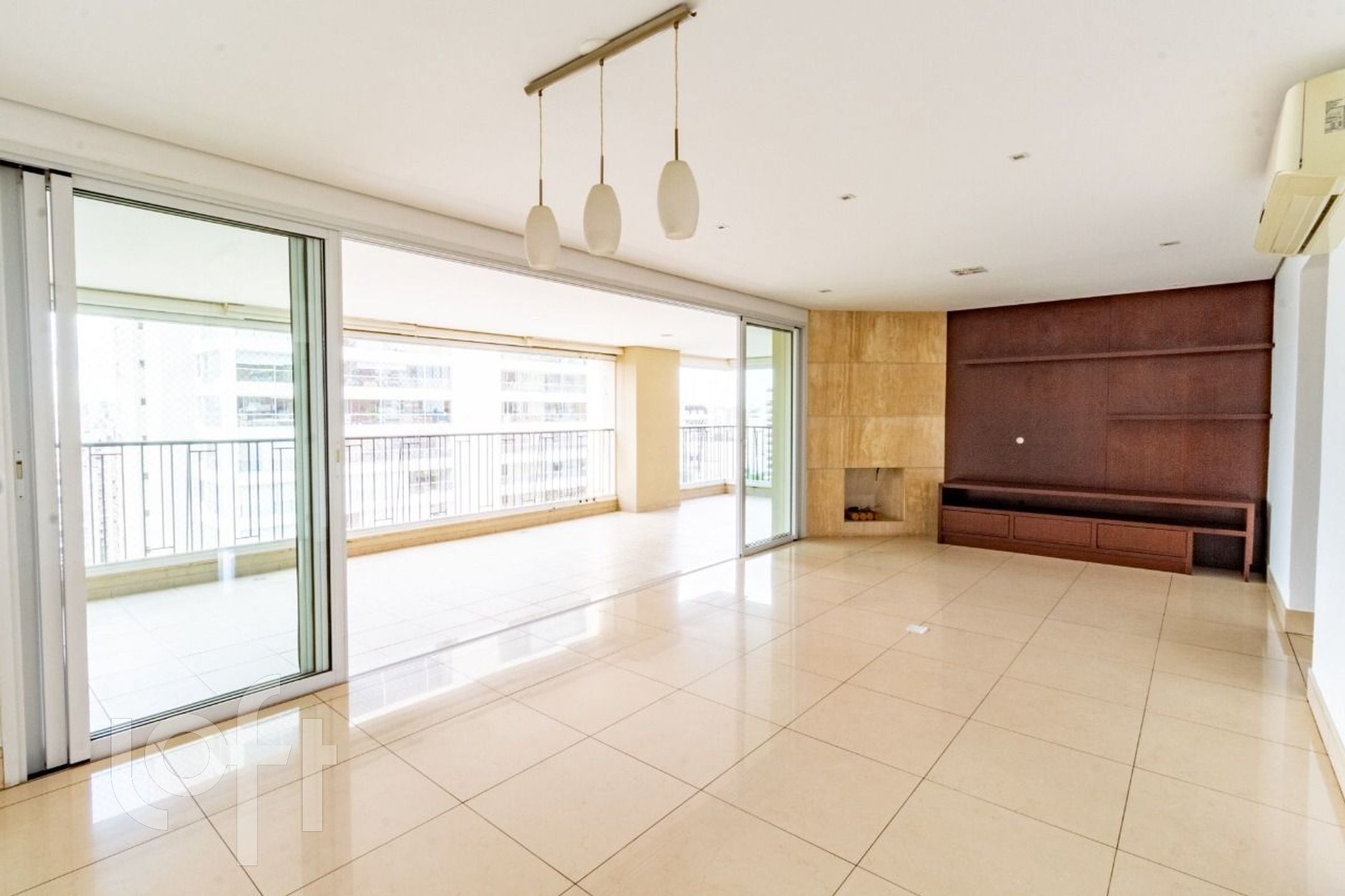 Apartamento à venda em Campo Belo com 223 m², 4 qu