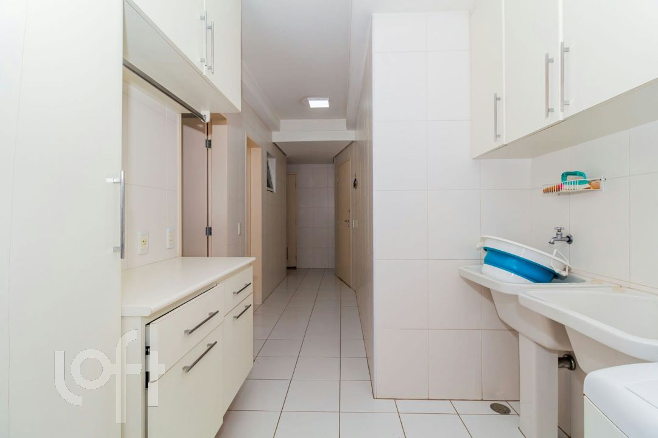 Apartamento à venda com 4 quartos, 200m² - Foto 45