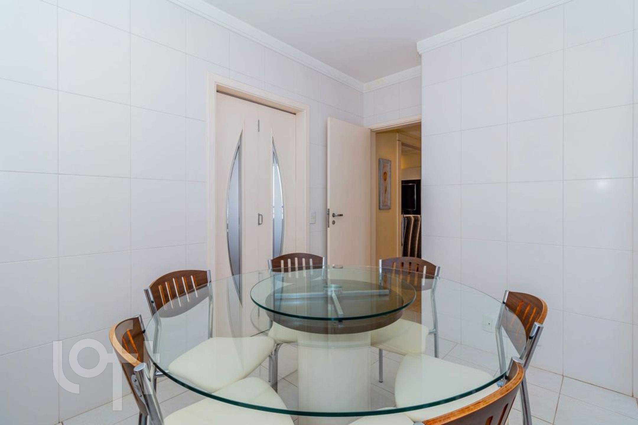 Apartamento à venda com 4 quartos, 200m² - Foto 39