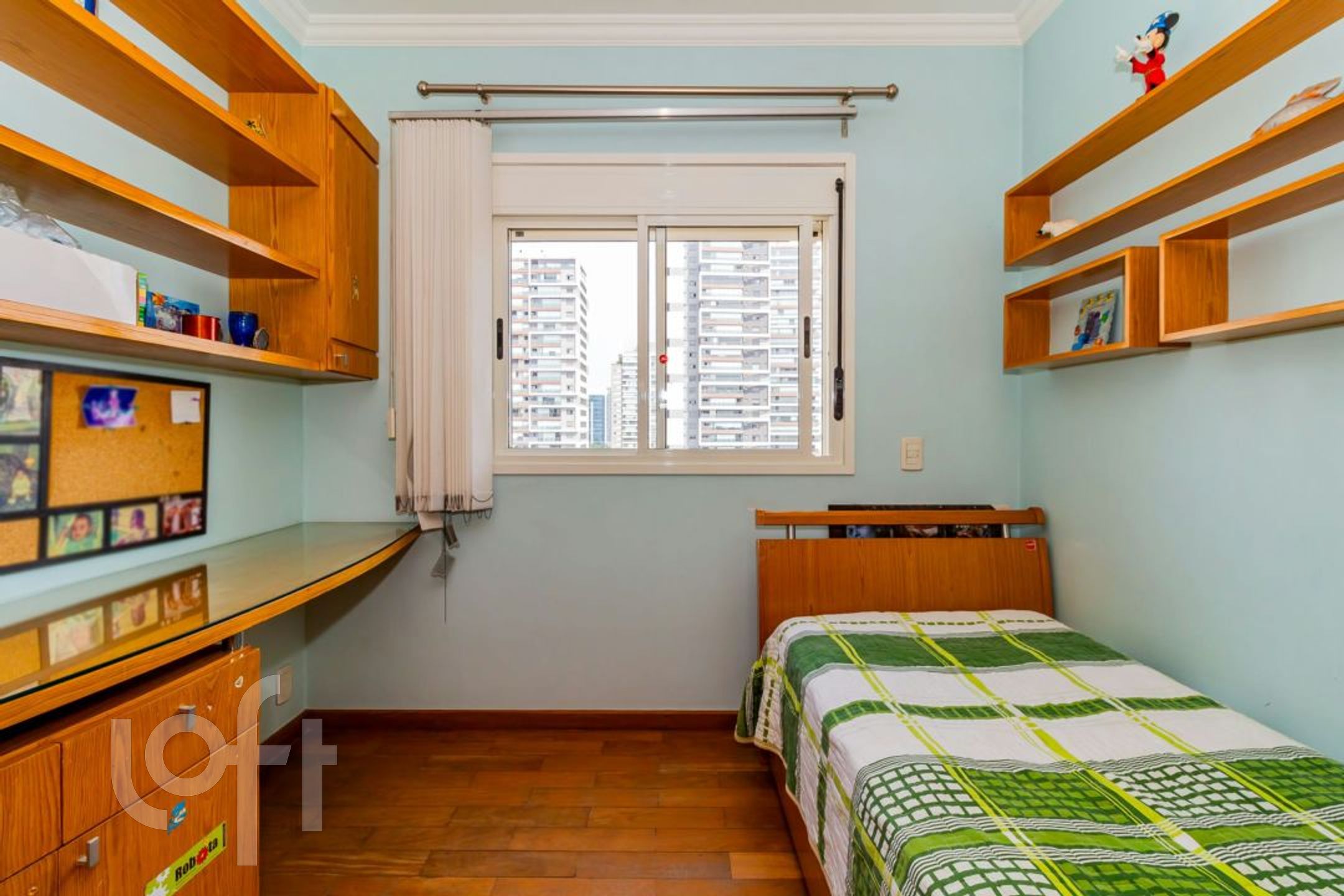 Apartamento à venda com 4 quartos, 200m² - Foto 19