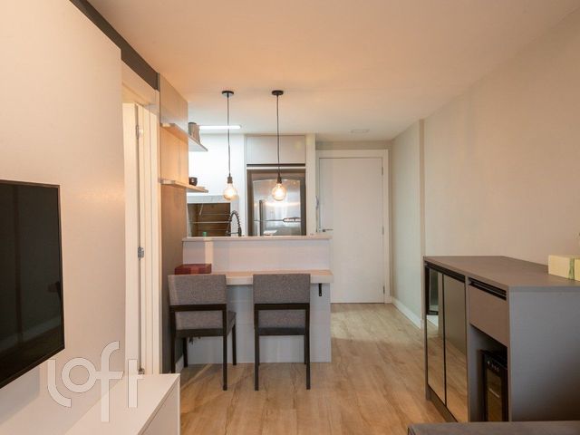 Apartamento com 43m², 1 dormitório, 1 suíte, 1 vaga, Petrópolis em Porto Alegre