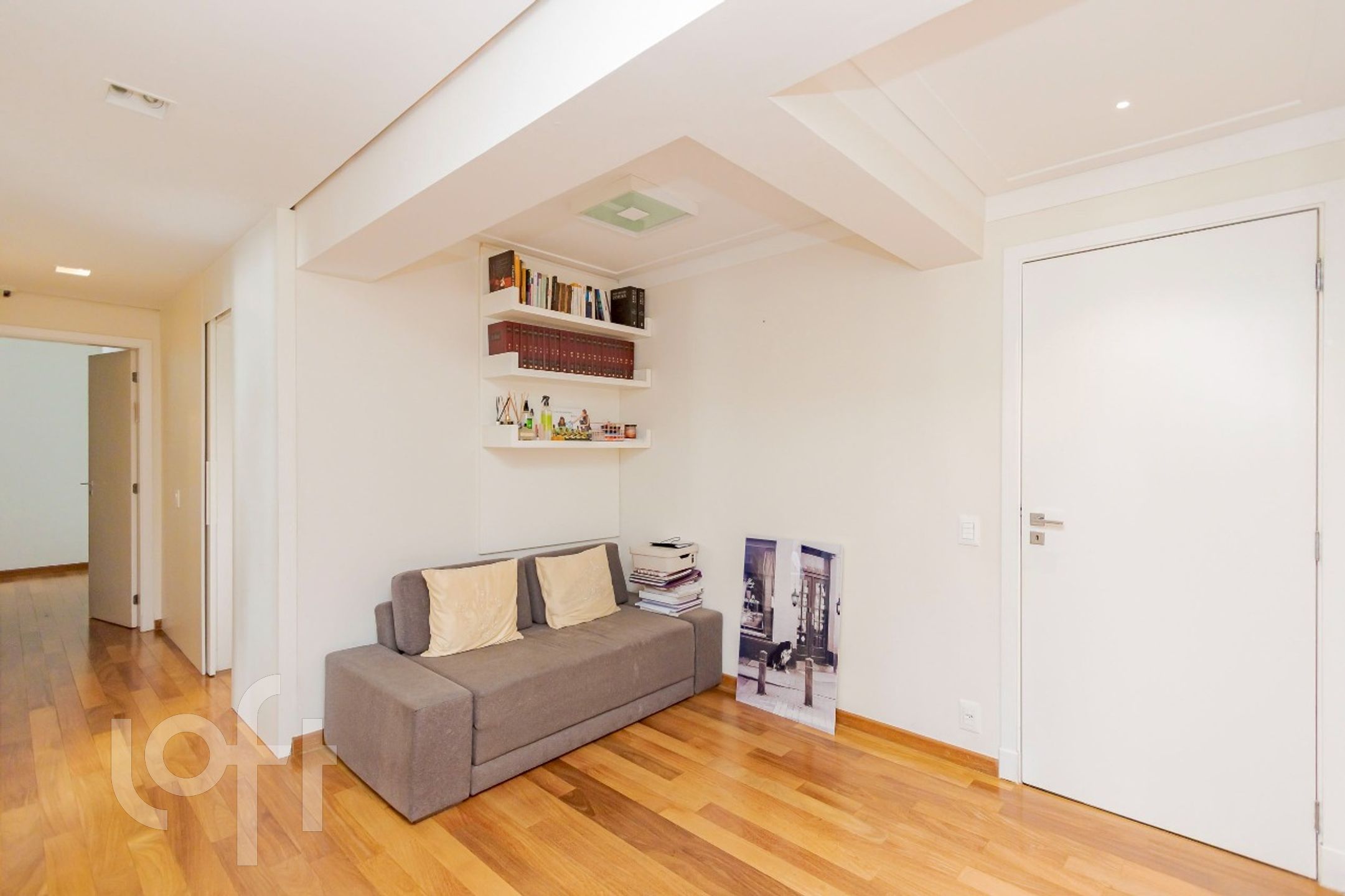 Apartamento à venda com 4 quartos, 290m² - Foto 4