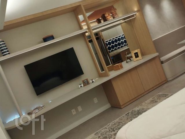 Apartamento com 28m², 1 dormitório, Três Figueiras em Porto Alegre