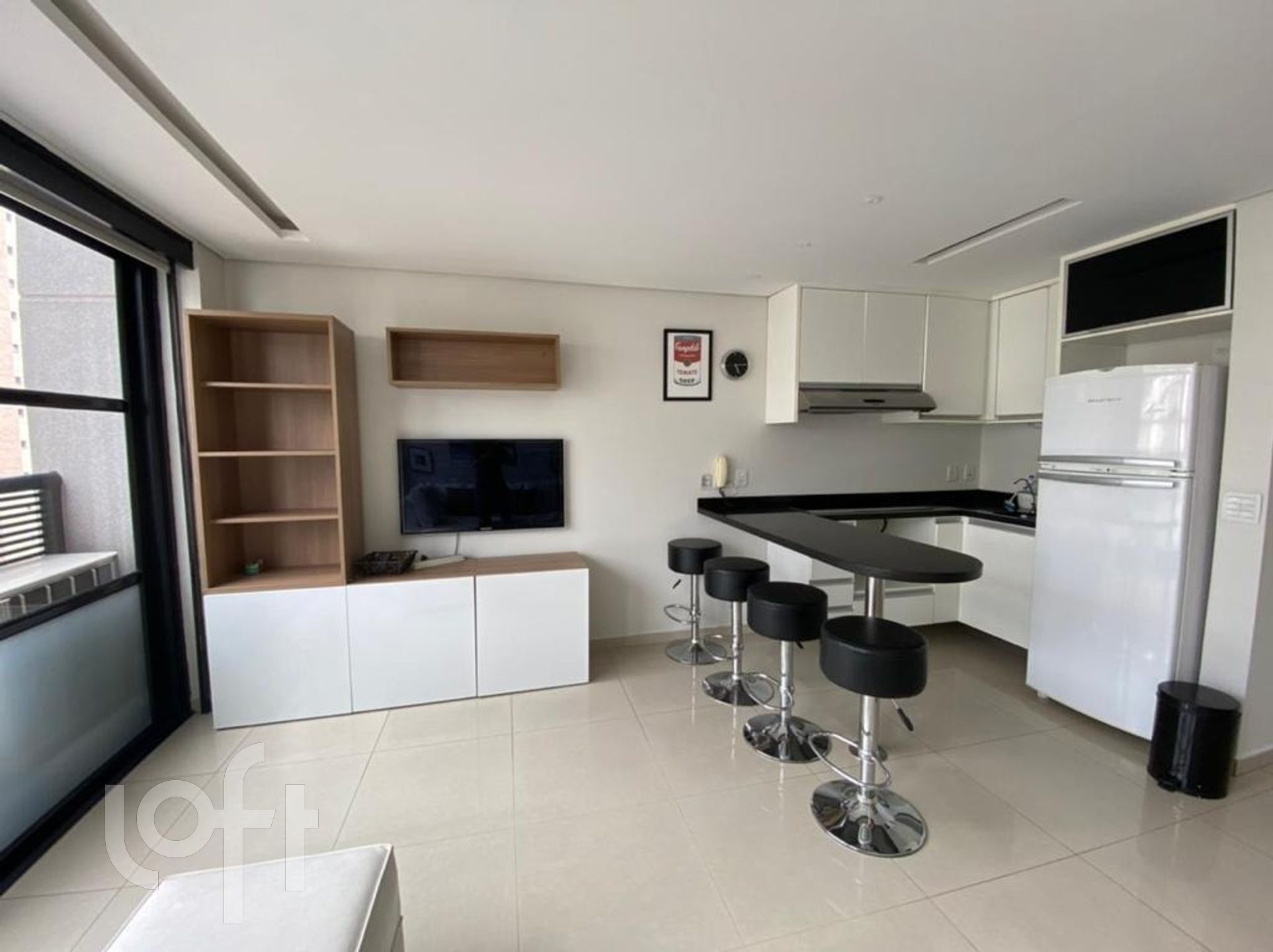 Apartamento à venda com 1 quarto, 50m² - Foto 6