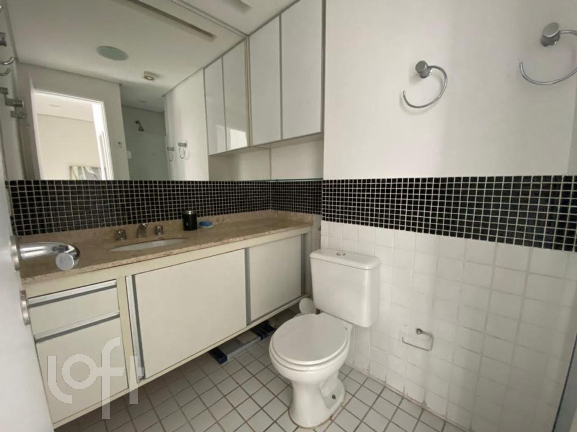 Apartamento à venda com 1 quarto, 50m² - Foto 17