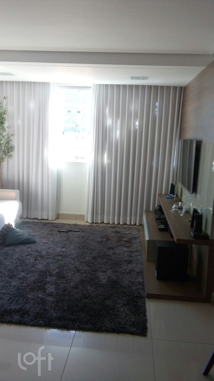 Apartamento à venda com 3 quartos, 98m² - Foto 3