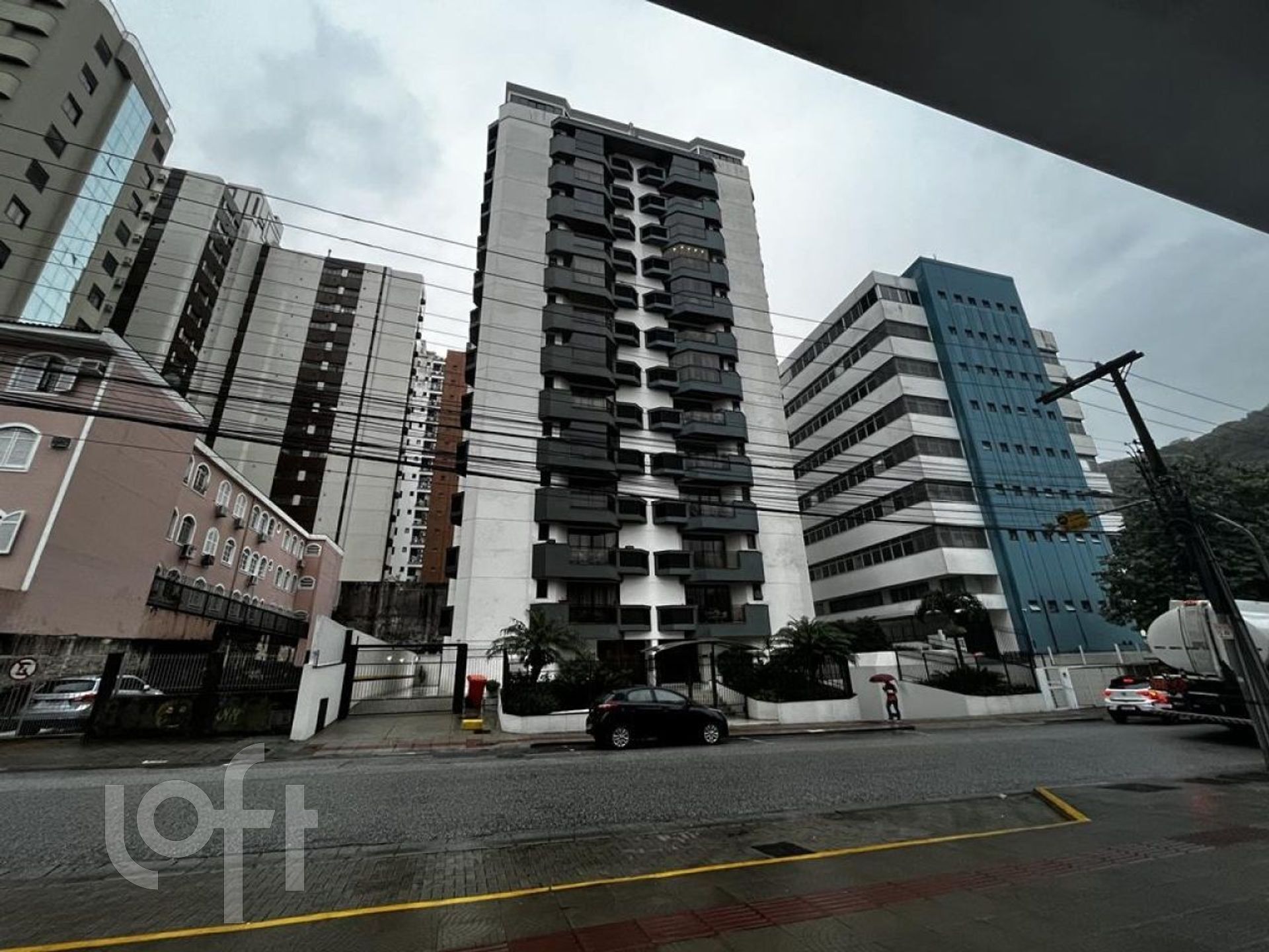 Apartamento à venda em Centro com 140 m², 3 quartos, 1 suíte, 2 vagas