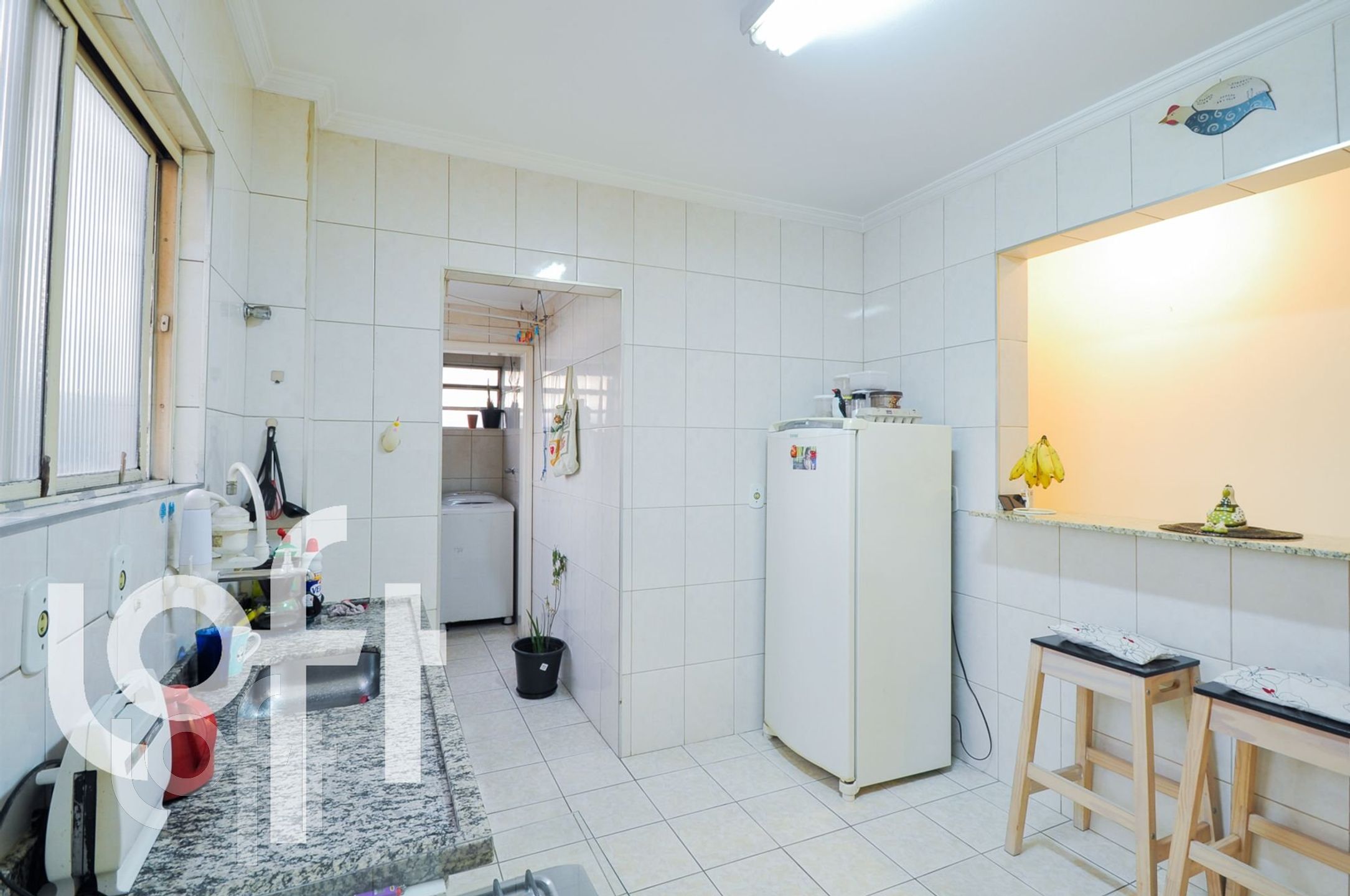 Apartamento à venda com 2 quartos, 67m² - Foto 29