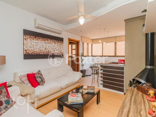 Apartamento com 83m², 2 dormitórios, 1 suíte, 1 vaga, Vila Ipiranga em Porto Alegre