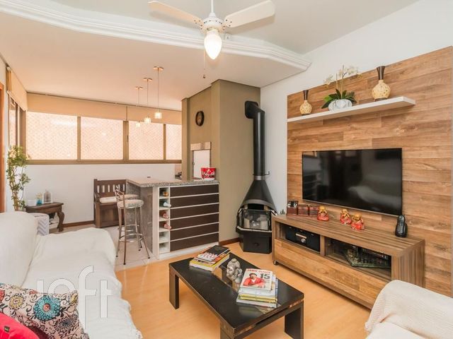 Apartamento com 83m², 2 dormitórios, 1 suíte, 1 vaga, Vila Ipiranga em Porto Alegre