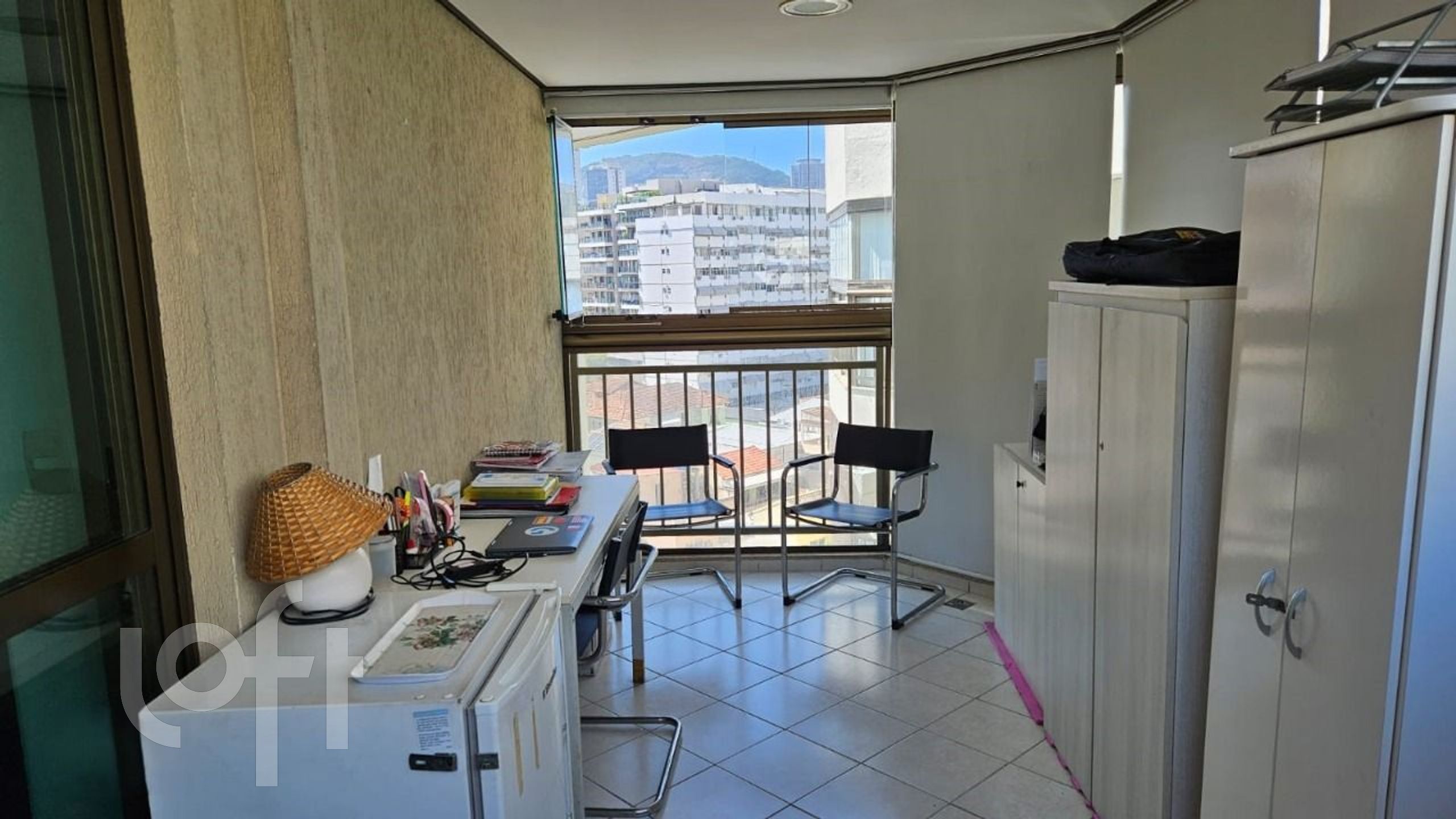 Apartamento à venda com 2 quartos, 179m² - Foto 2