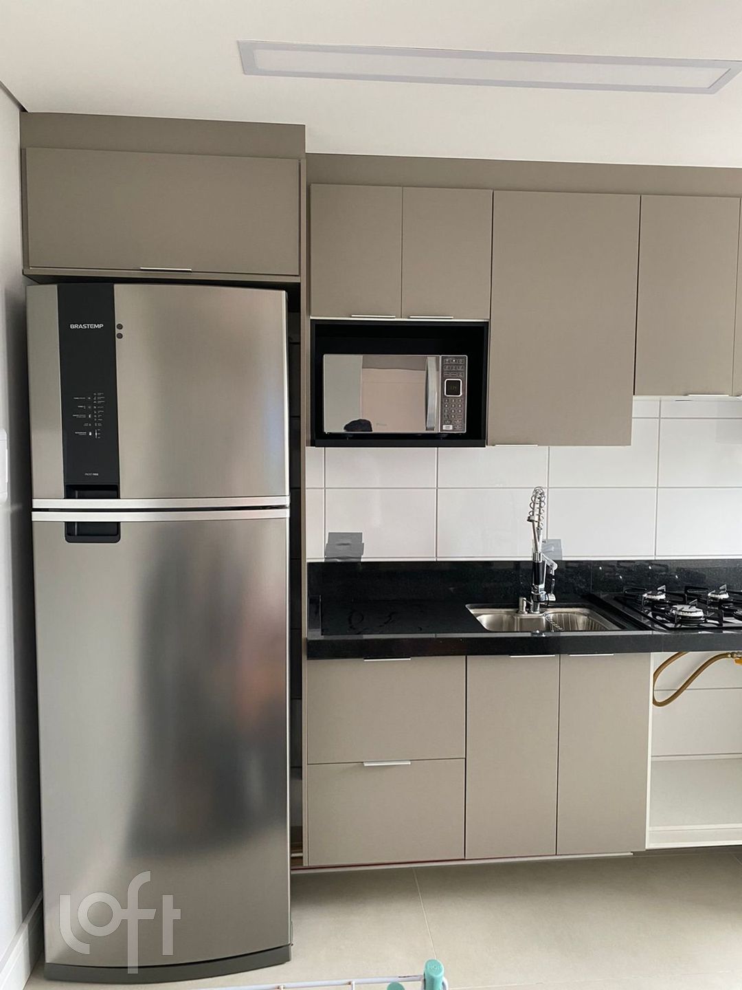 Apartamento à venda com 2 quartos, 40m² - Foto 10