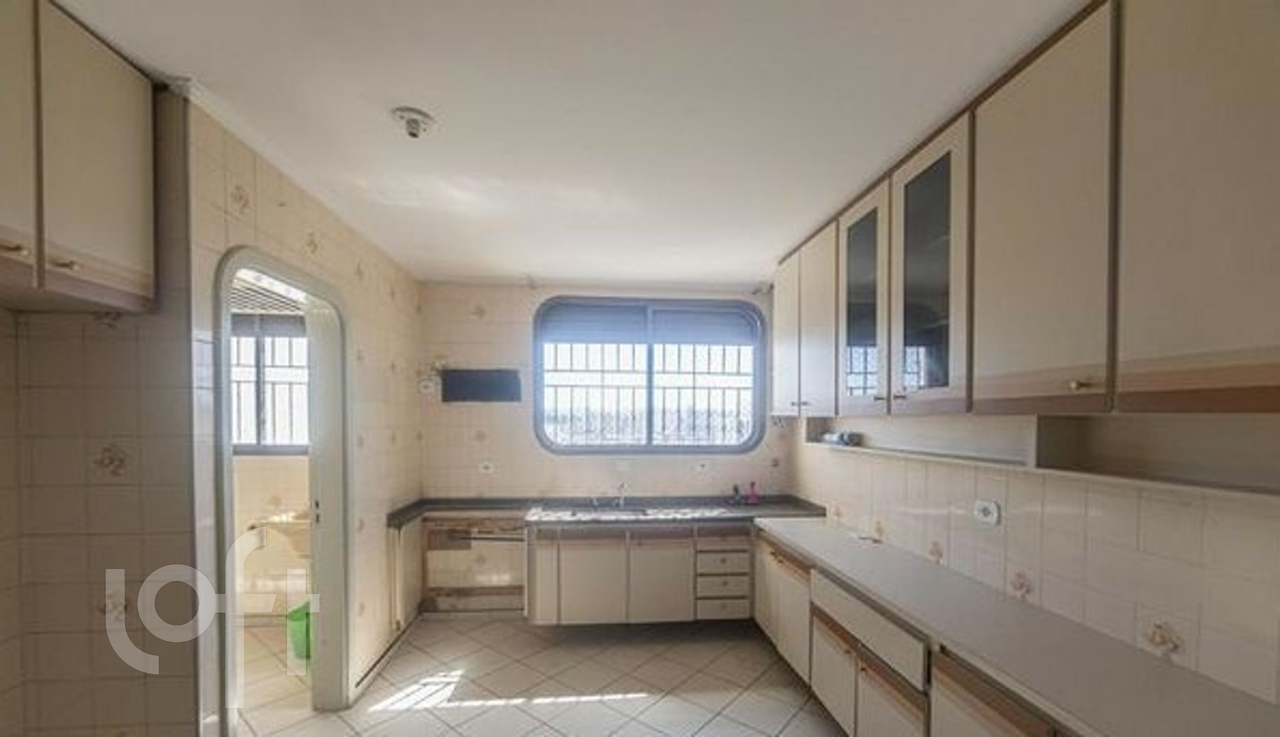 Apartamento à venda com 4 quartos, 166m² - Foto 10