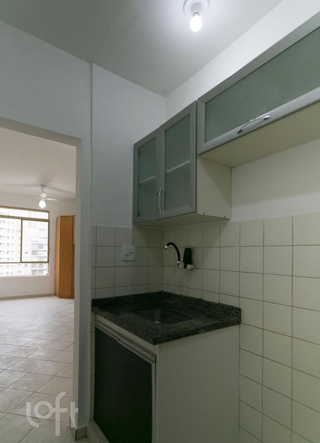 Apartamento à venda com 1 quarto, 37m² - Foto 6