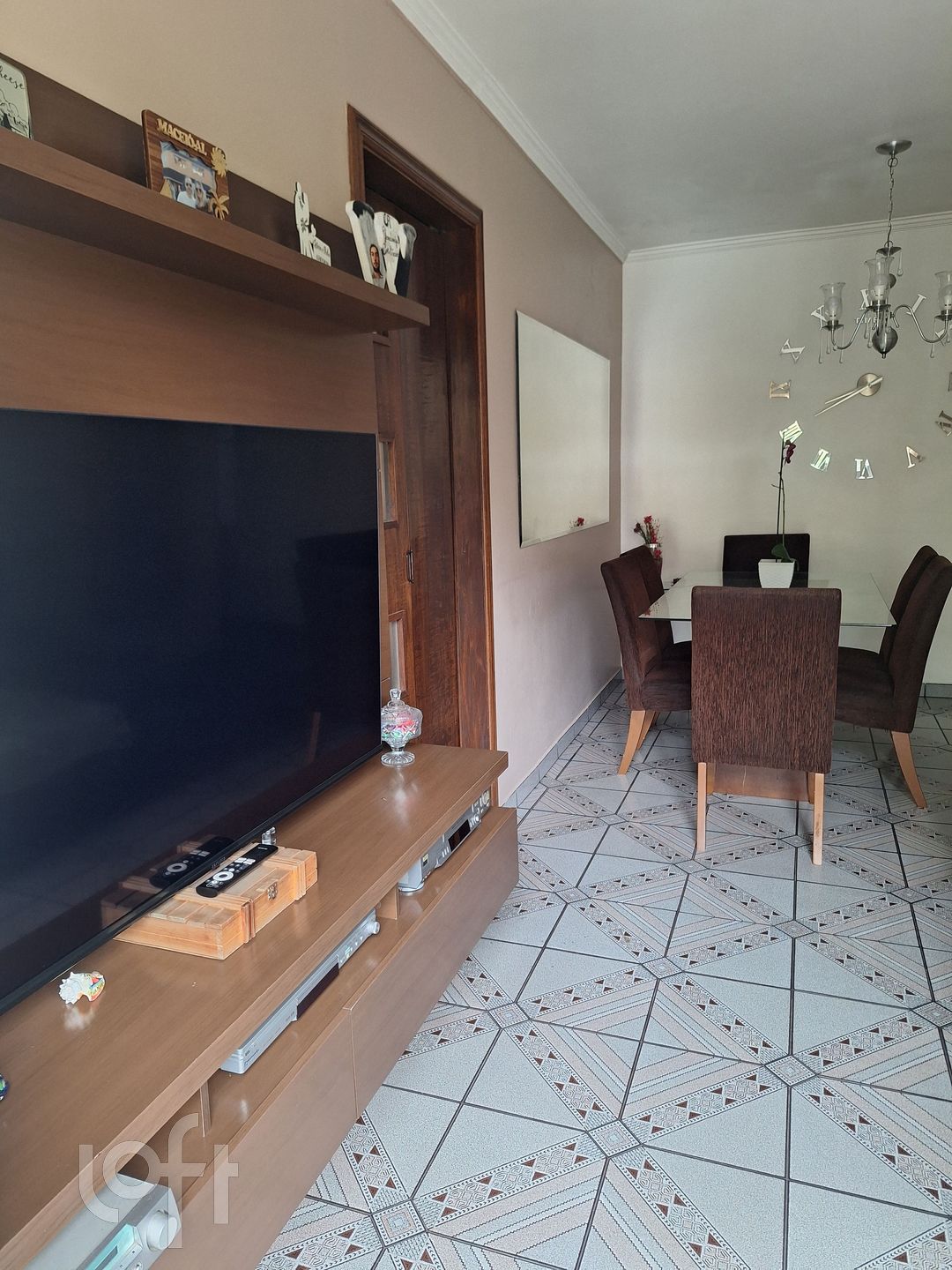 Apartamento à venda com 2 quartos, 60m² - Foto 2