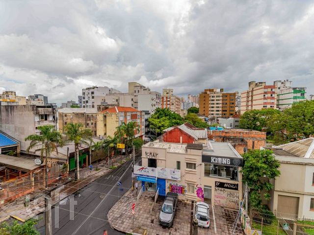 Apartamento com 71m², 2 dormitórios, Cidade Baixa em Porto Alegre