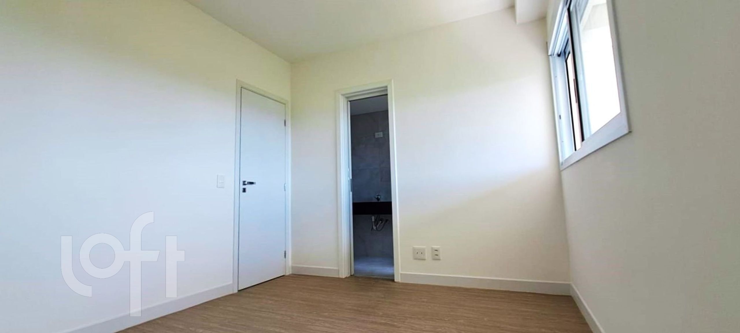 Apartamento à venda com 3 quartos, 198m² - Foto 5