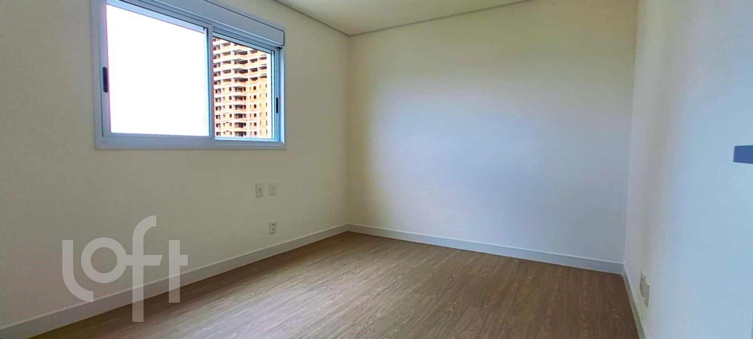 Apartamento à venda com 3 quartos, 198m² - Foto 10