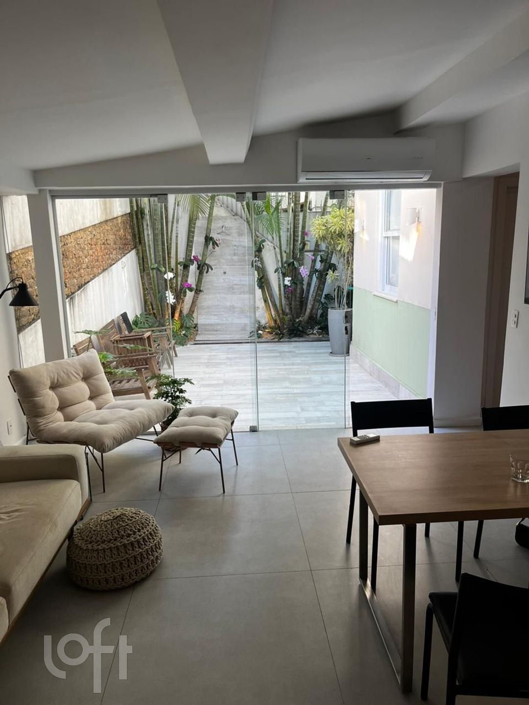 Apartamento à venda em Jardim Botânico com 70 m², 2 quartos, 0 vagas