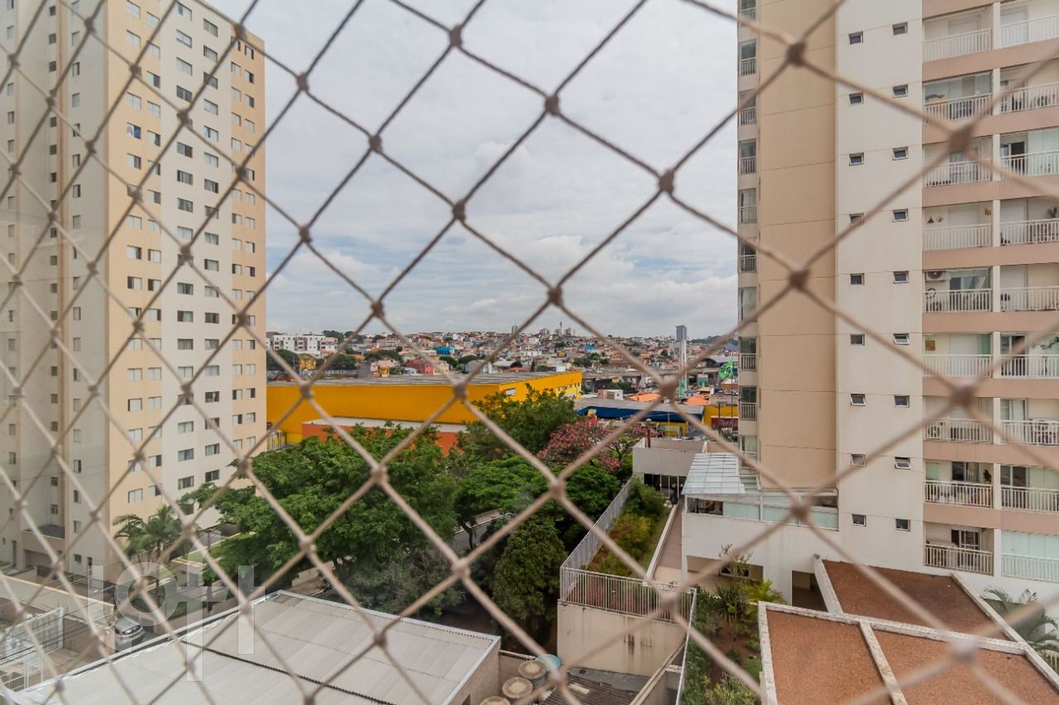 Imagem da propriedade PU1rl207q 17