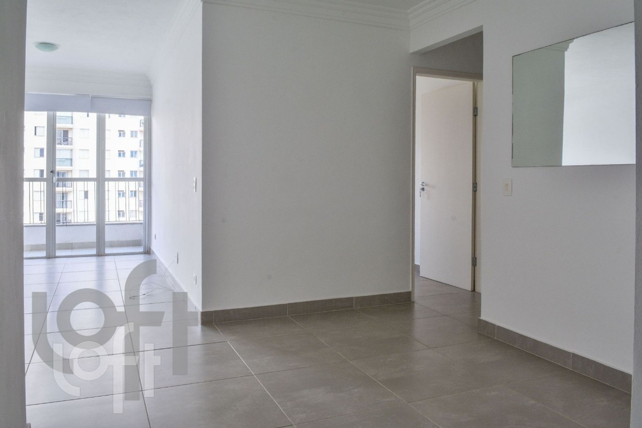 Apartamento à venda com 3 quartos, 78m² - Foto 1