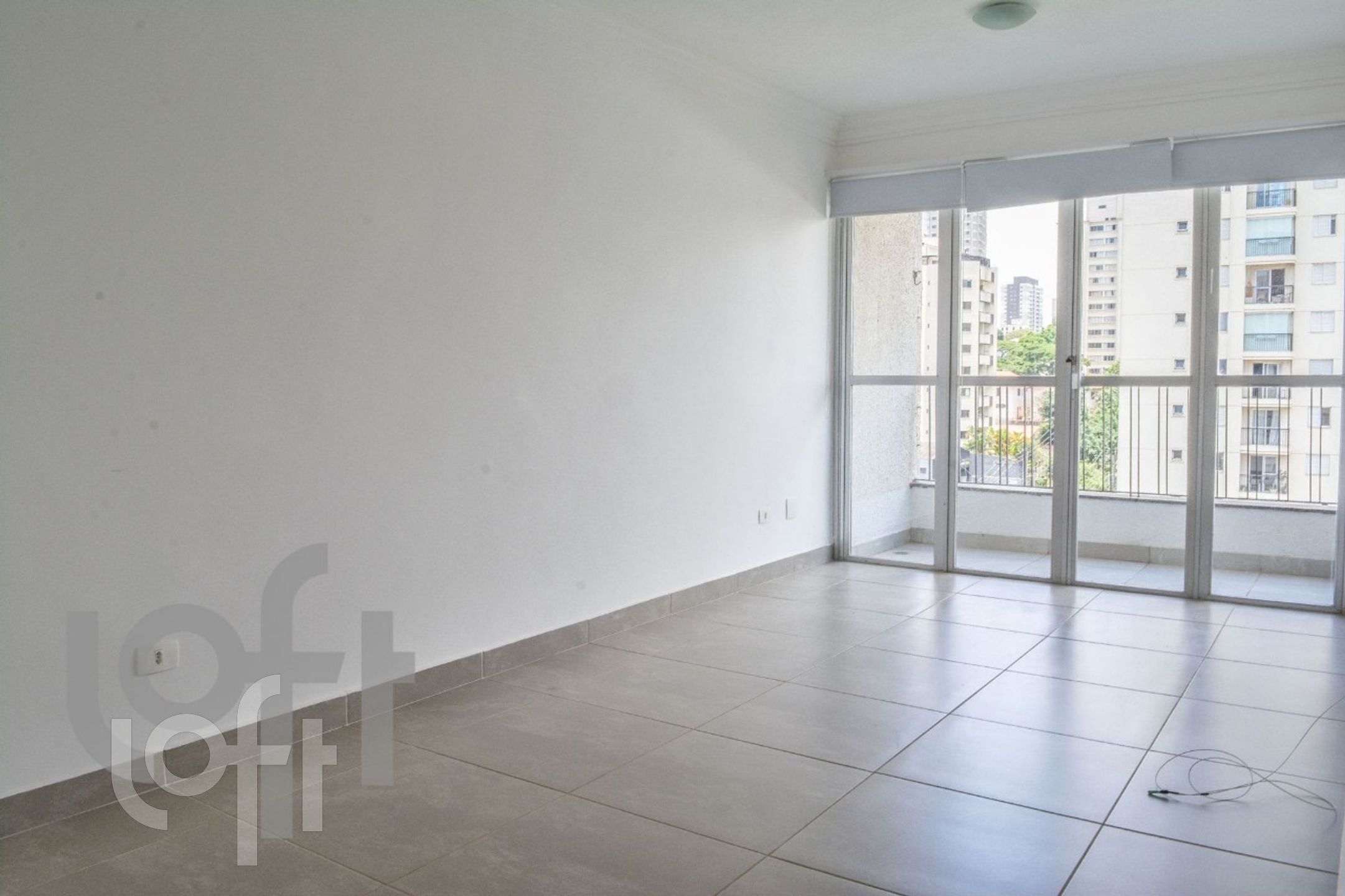 Apartamento à venda com 3 quartos, 78m² - Foto 4