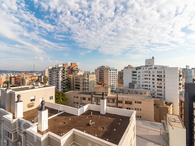 Apartamento com 106m², 3 dormitórios, 1 suíte, 1 vaga, Independência em Porto Alegre